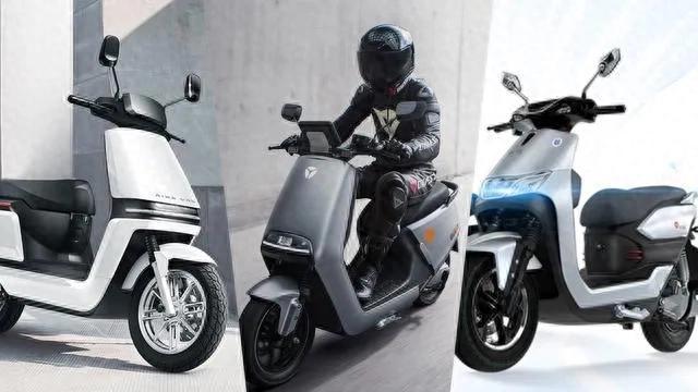 上位电动两轮车未来谁主沉浮?瓦力棋牌试玩雅迪“失宠”九号(图4) 上位电动两轮车未来谁主沉浮?瓦力棋牌试玩雅迪“失宠”九号(图4)