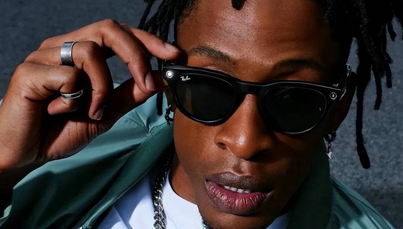 星微美全息加速AI+AR技术融合引领穿戴赛道!瓦利棋牌亚马逊“Amelia”智能眼镜登场三(图1) 星微美全息加速AI+AR技术融合引领穿戴赛道!瓦利棋牌亚马逊“Amelia”智能眼镜登场三(图1)